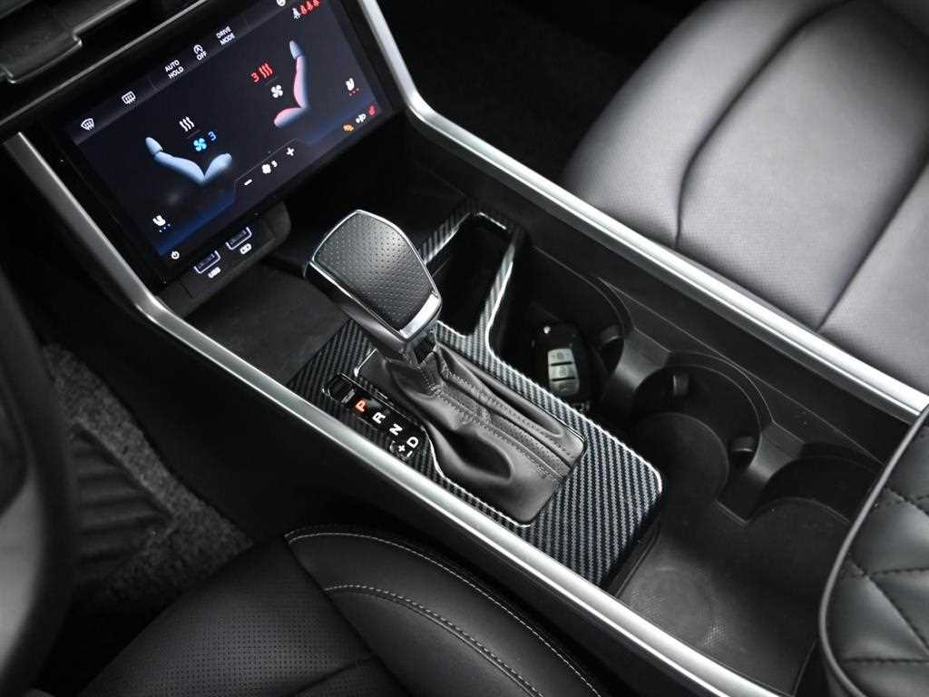 Ssangyong Torres - Vista 9