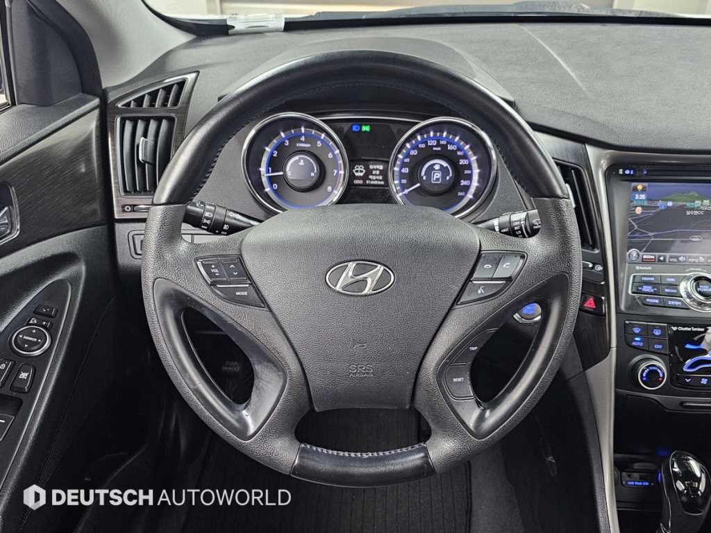 HYUNDAI Sonata 2012 Blanco - Importación desde Corea - HF Imports Iquique - Foto 14