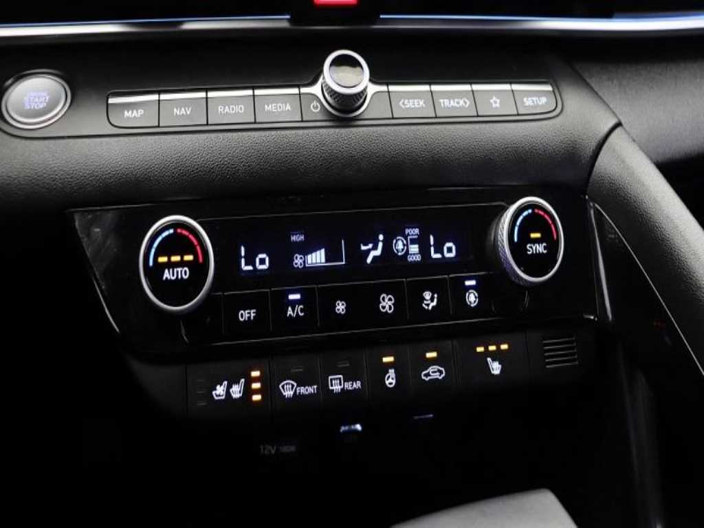 HYUNDAI Avante - Vista 8