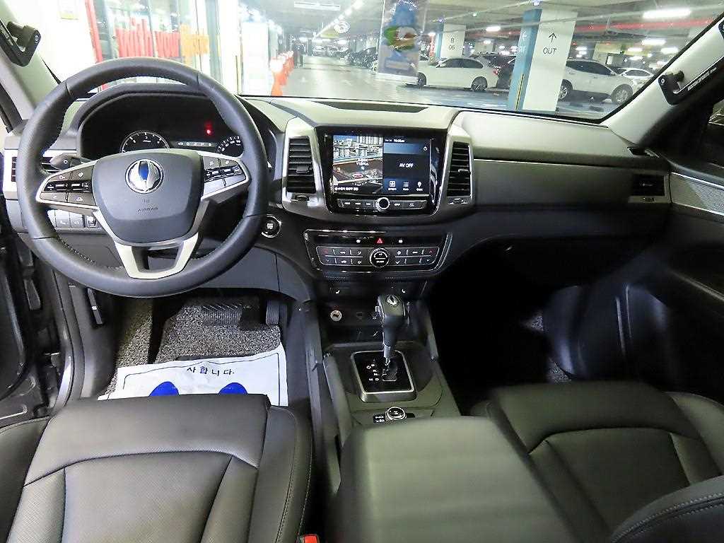 Ssangyong Rexton - Vista 10