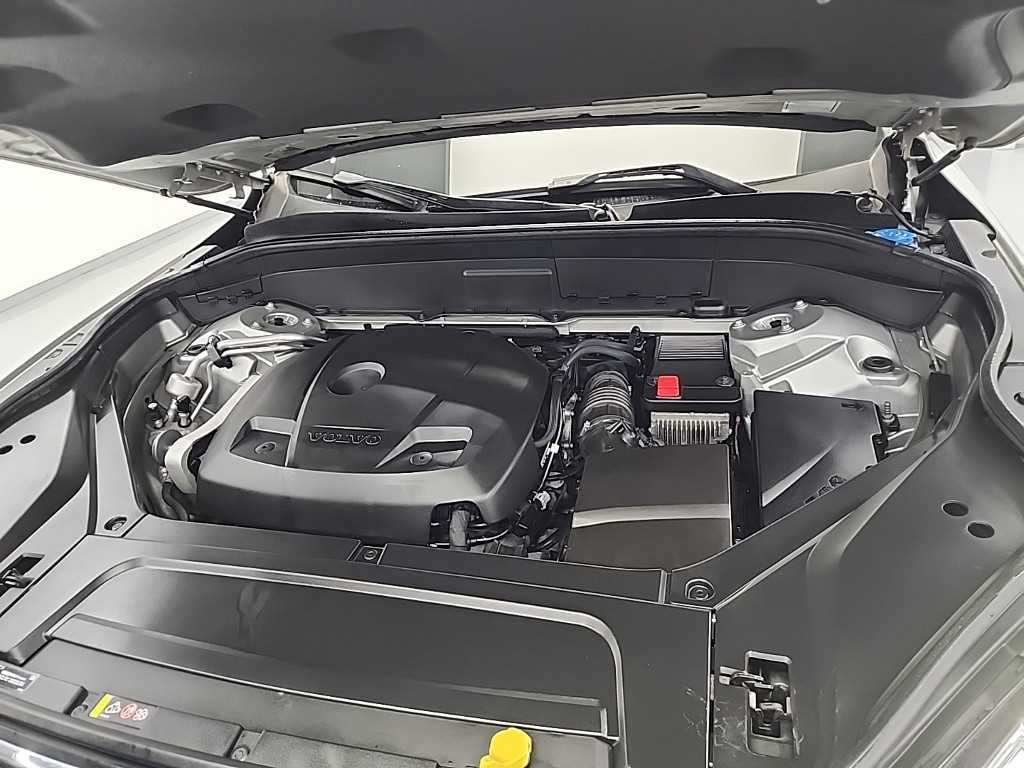 Volvo XC90 - Vista 5