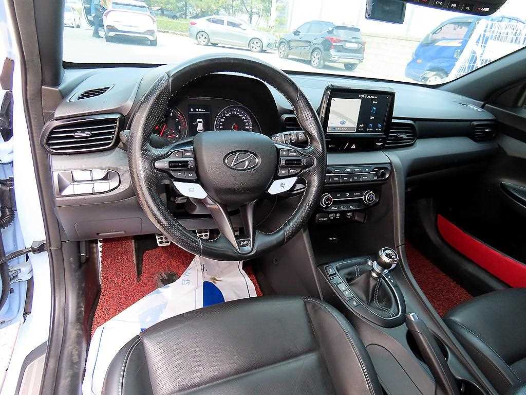 HYUNDAI Veloster - Vista 7