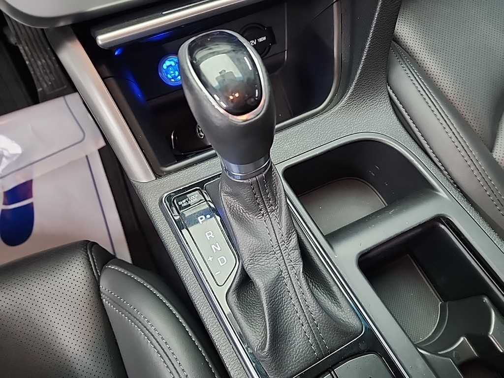 HYUNDAI Sonata - Vista 8