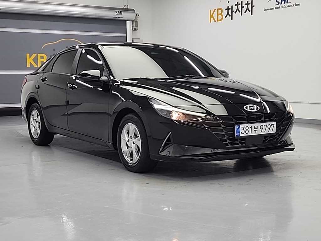 HYUNDAI Avante - Vista 4