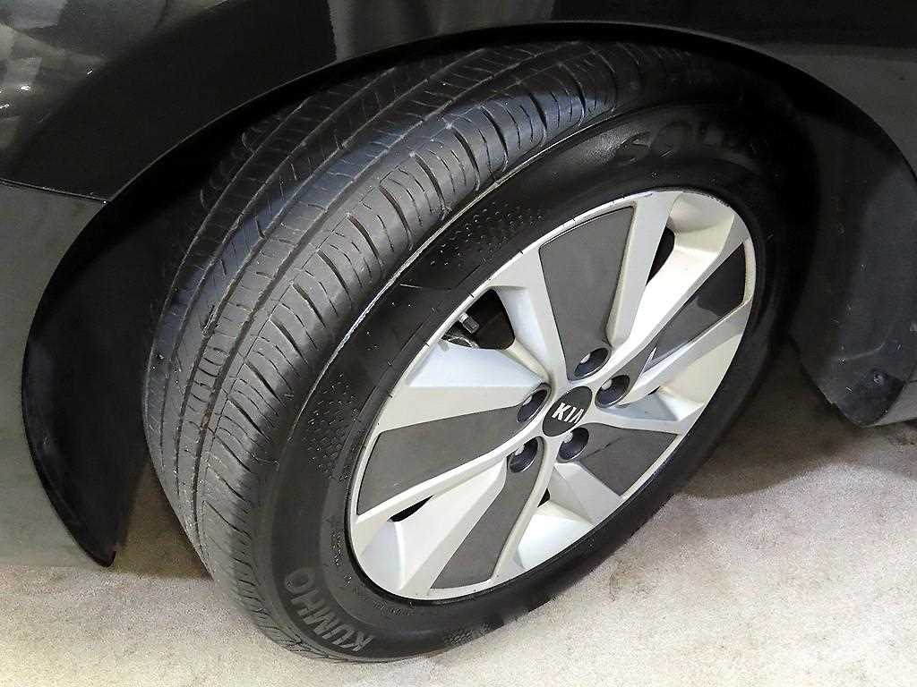 KIA K7 2017 Negro - Importación desde Corea - HF Imports Iquique - Foto 20