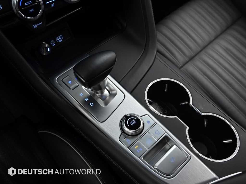 Genesis G70 - Vista 9