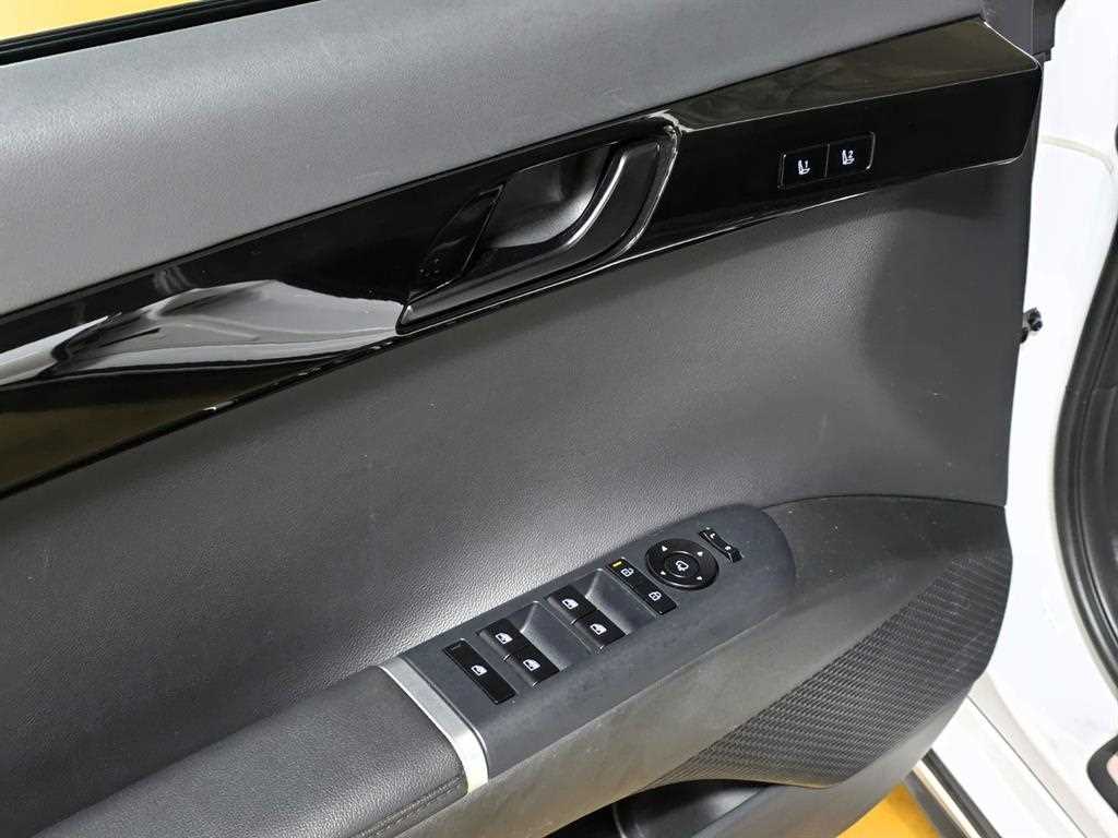 HYUNDAI Grandeur - Vista 6