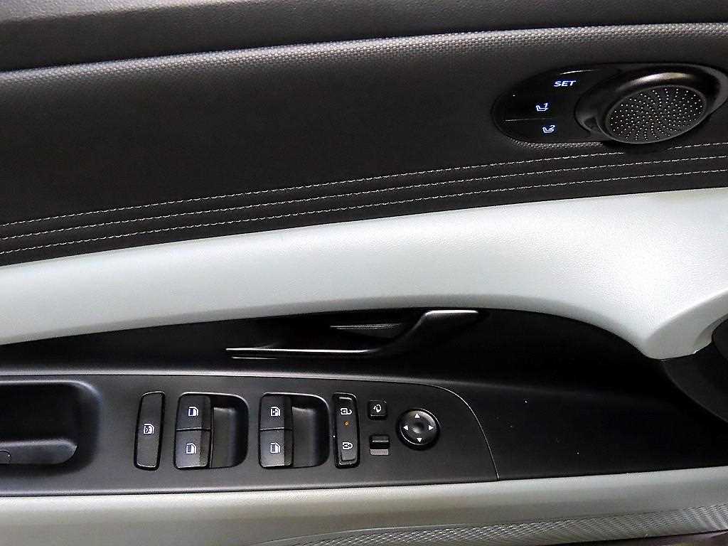 HYUNDAI Avante 2024 - Importación desde Corea - HF Imports Iquique - Foto 13