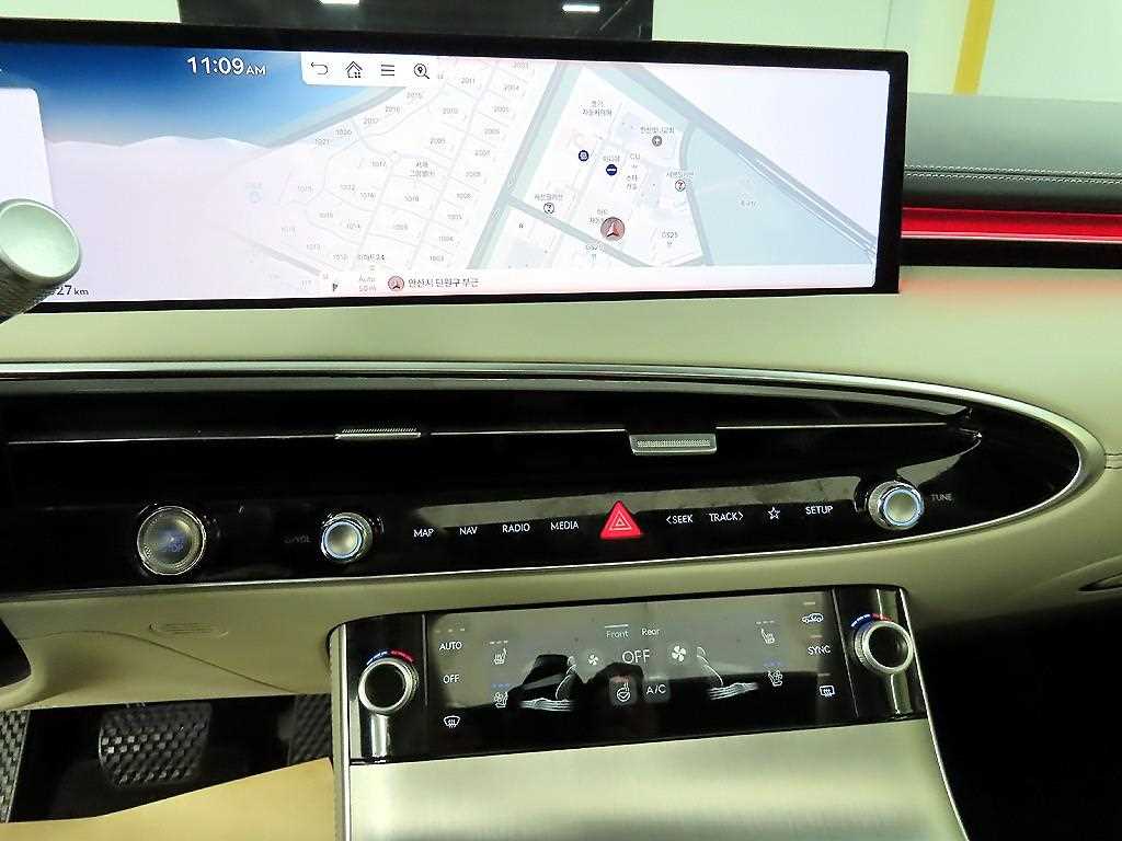 Genesis GV70 2025 Blanco - Importación desde Corea - HF Imports Iquique - Foto 13