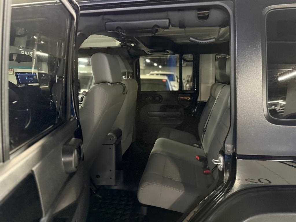 Jeep Wrangler - Vista 7