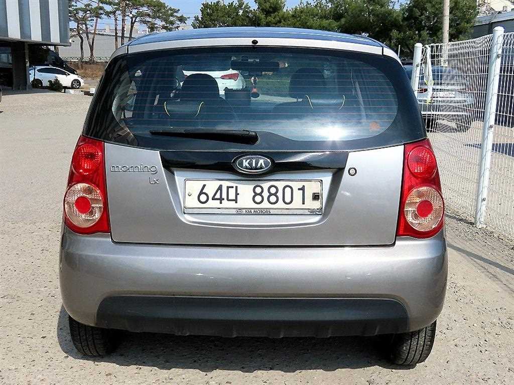 KIA Morning - Vista 4