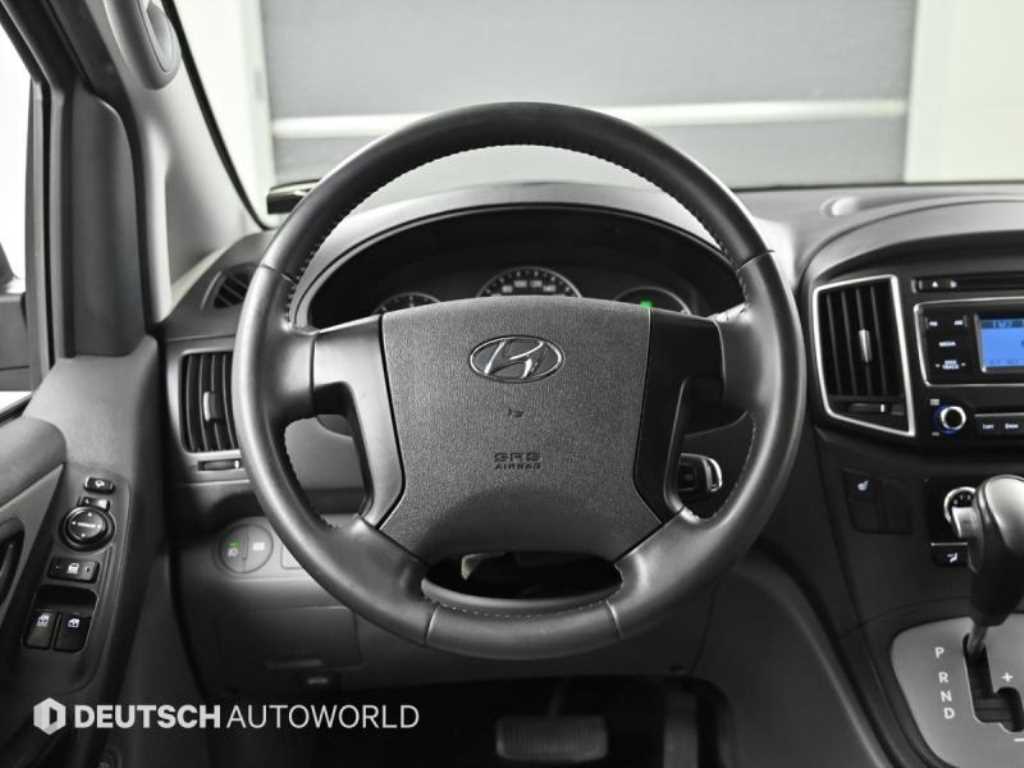 HYUNDAI Starex 2020 Blanco - Importación desde Corea - HF Imports Iquique - Foto 13