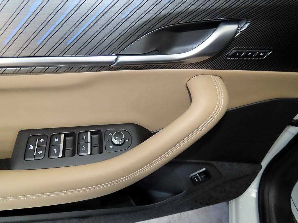 SAMSUNG Grand Koleos 2025 Blanco - Importación desde Corea - HF Imports Iquique - Foto 13