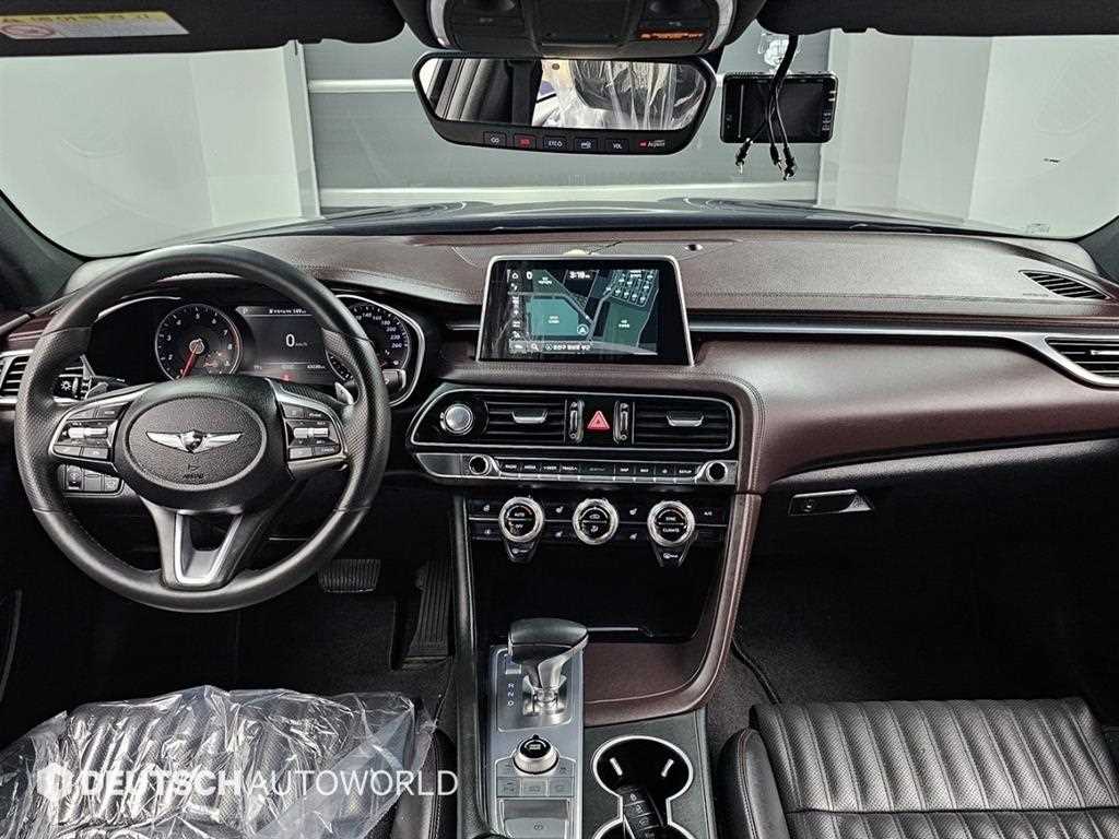 Genesis G70 - Vista 7