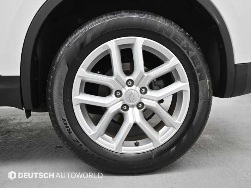 SAMSUNG QM6 - Vista 5