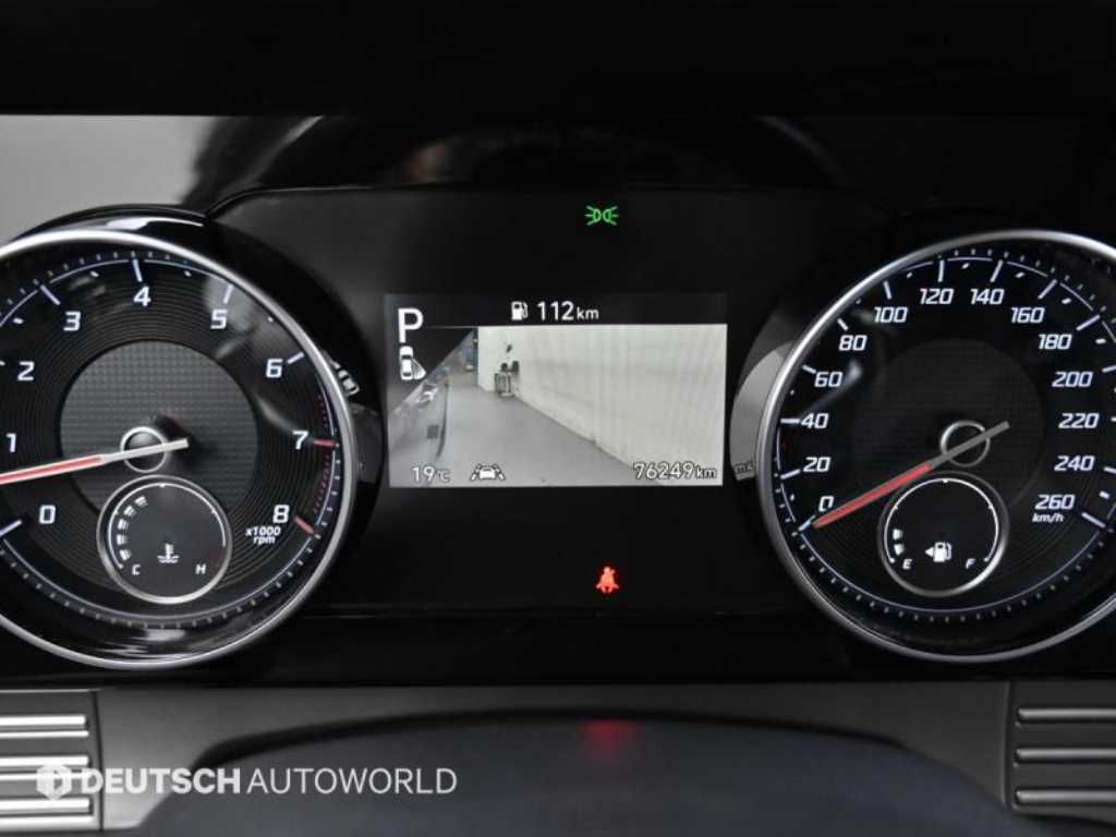 HYUNDAI Grandeur - Vista 9