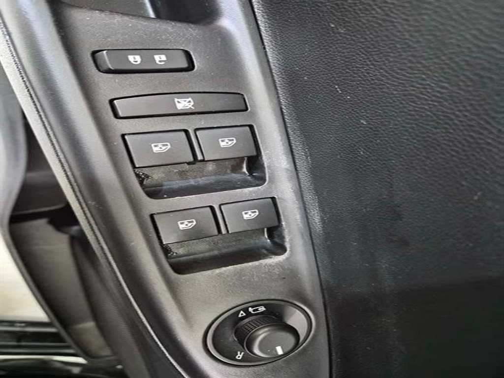 Chevrolet Spark - Vista 12