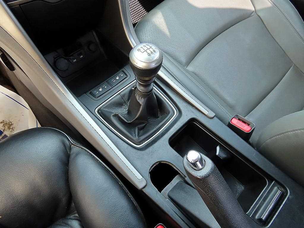 HYUNDAI Sonata - Vista 10