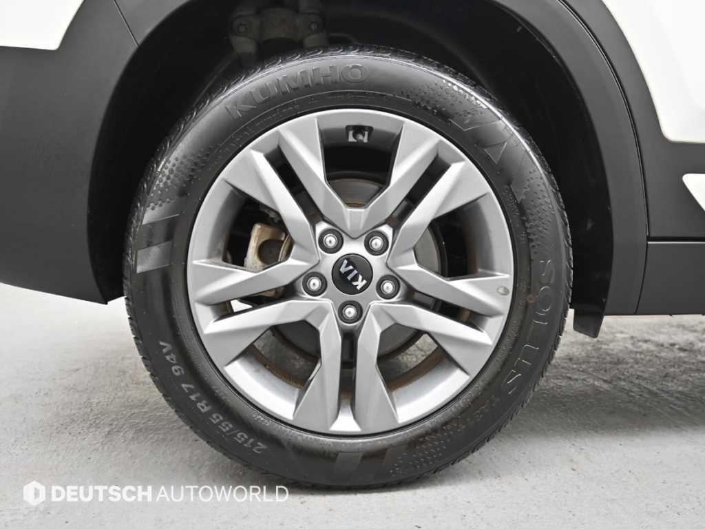 KIA Seltos - Vista 5