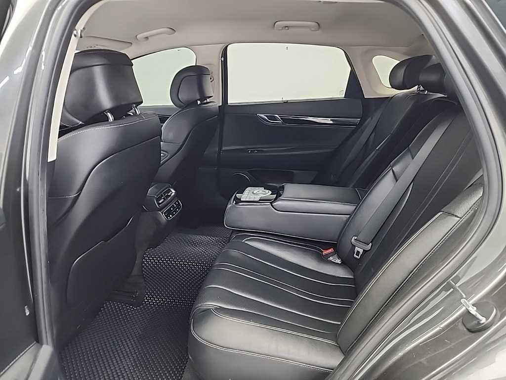 Genesis G80 - Vista 12