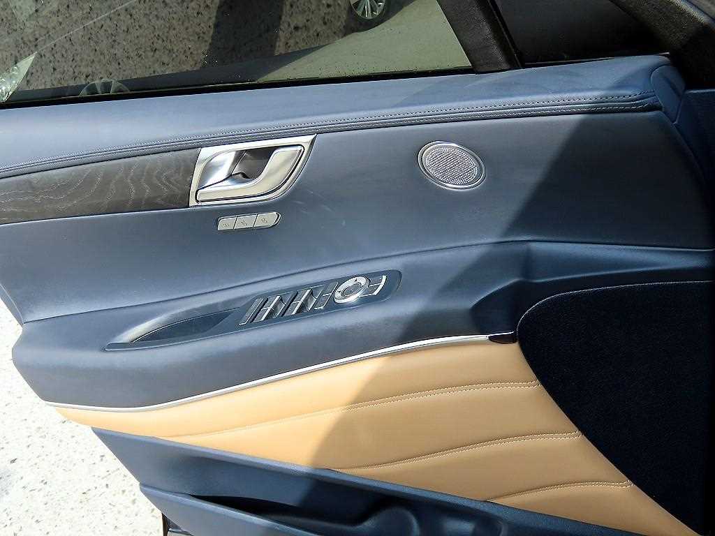 Genesis GV80 - Vista 11