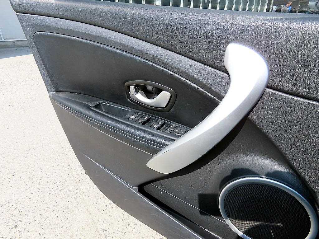 SAMSUNG SM3 - Vista 12