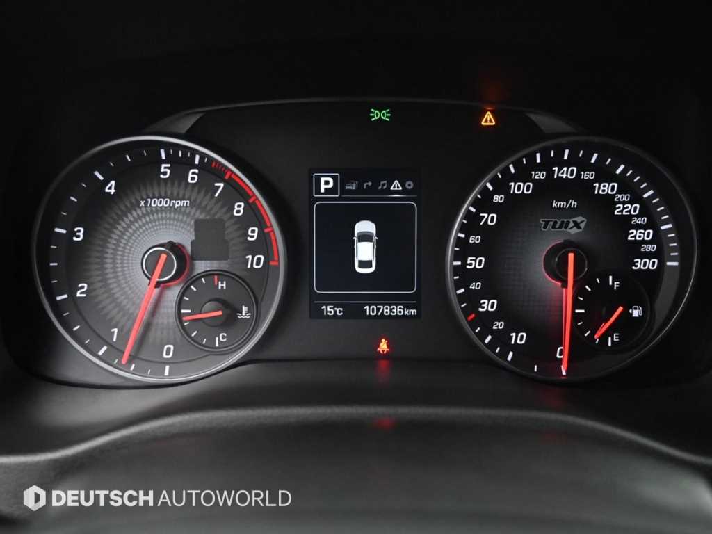 HYUNDAI Avante - Vista 8