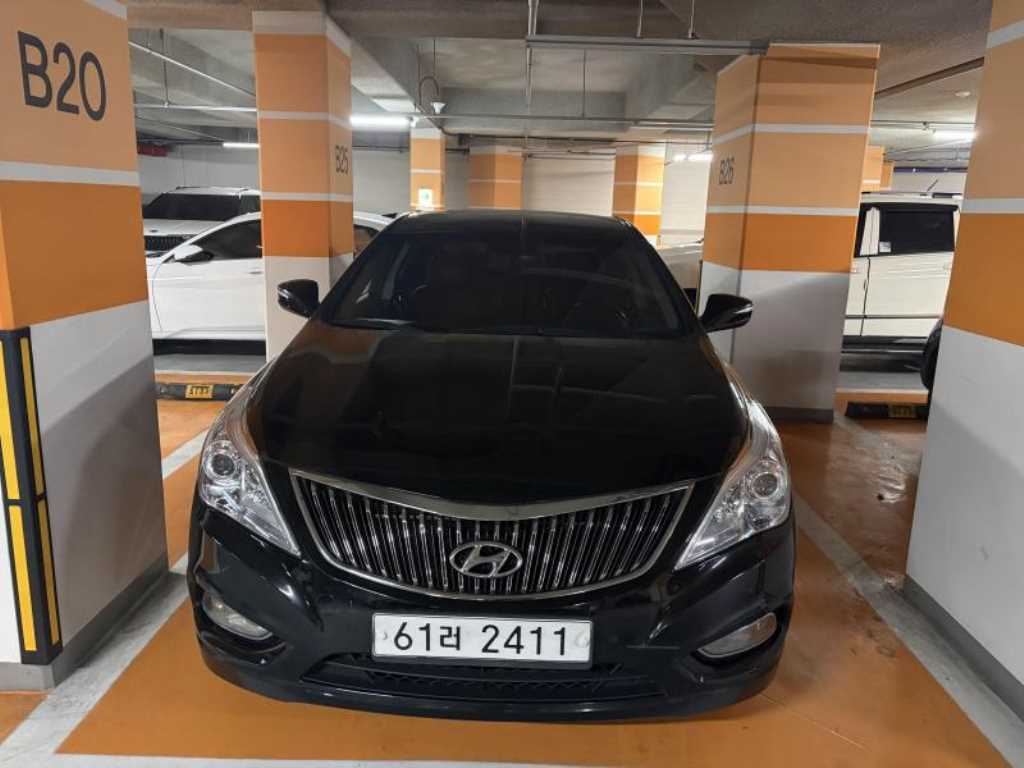 HYUNDAI Grandeur - Vista 5
