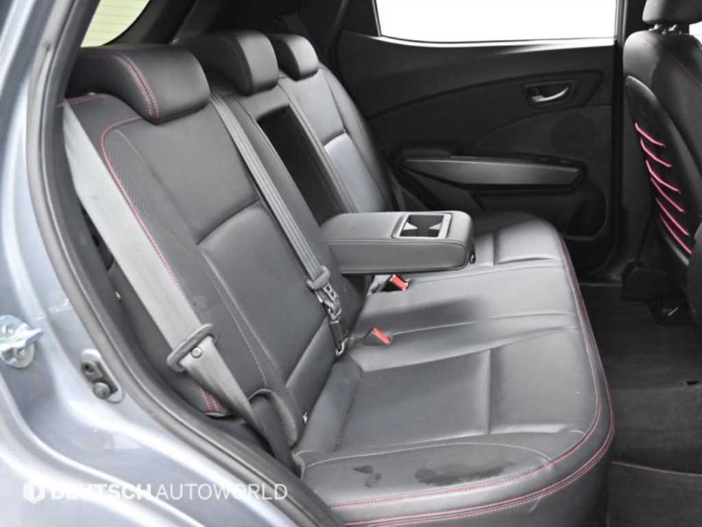 Ssangyong Tivoli - Vista 12