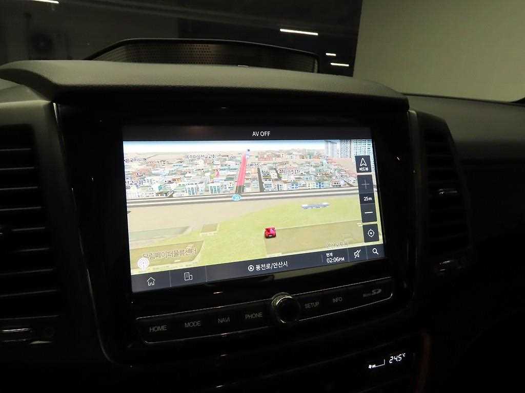 Ssangyong Rexton - Vista 9