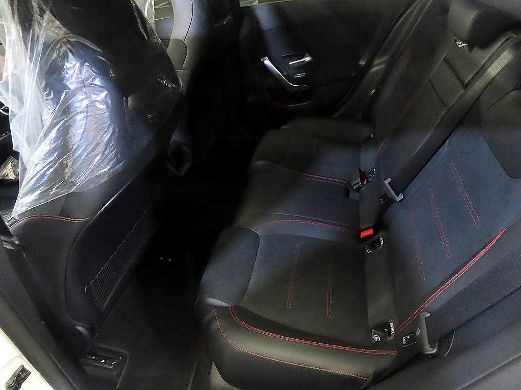 Mercedes Benz CLA Class - Vista 7