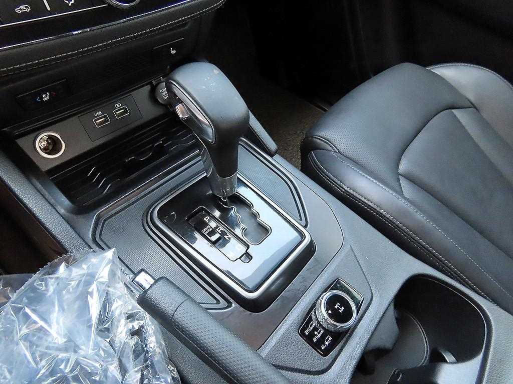 Ssangyong Rexton - Vista 10