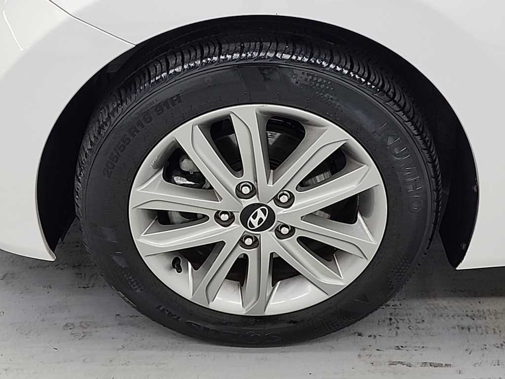 HYUNDAI Avante 2014 Blanco - Importación desde Corea - HF Imports Iquique - Foto 19