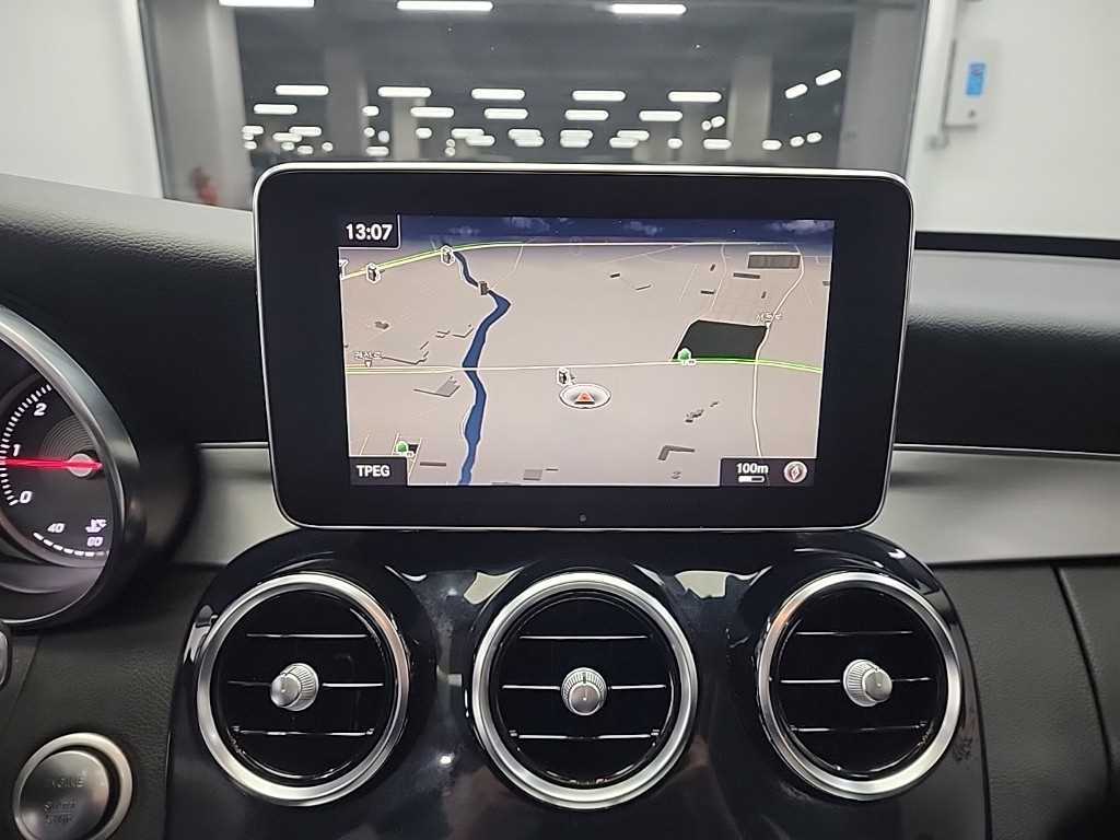 Mercedes Benz C Class 2018 - Importación desde Corea - HF Imports Iquique - Foto 15