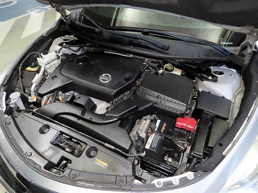 Nissan Altima 2015 Gris - Importación desde Corea - HF Imports Iquique - Foto 19