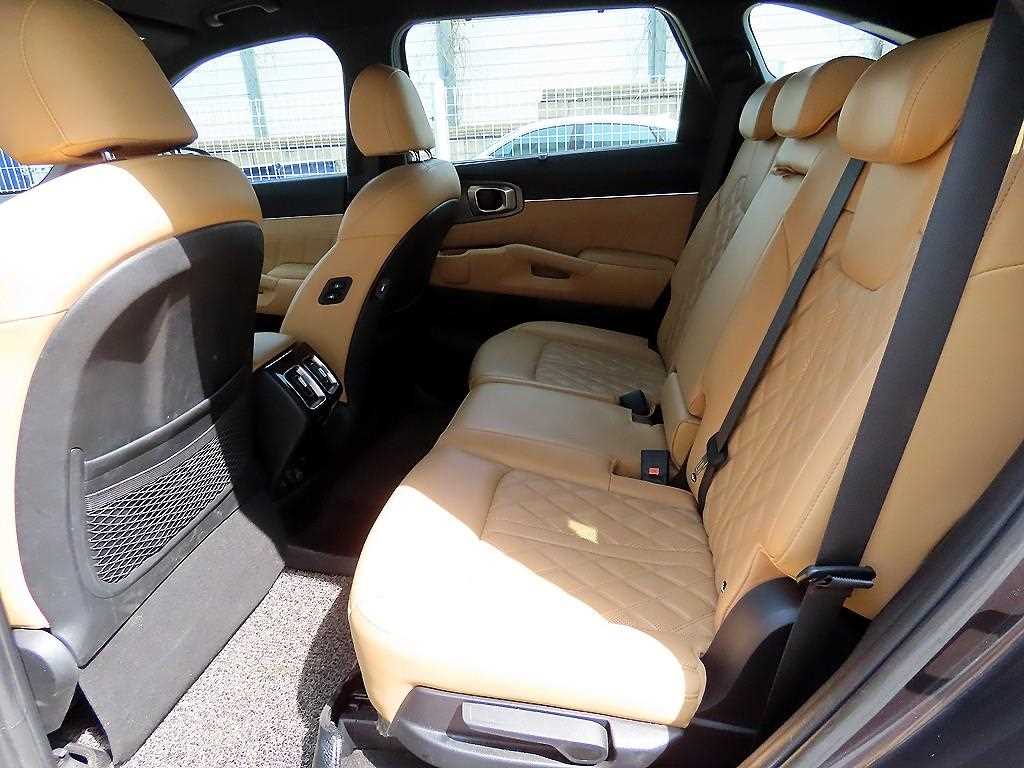 KIA Sorento - Vista 6