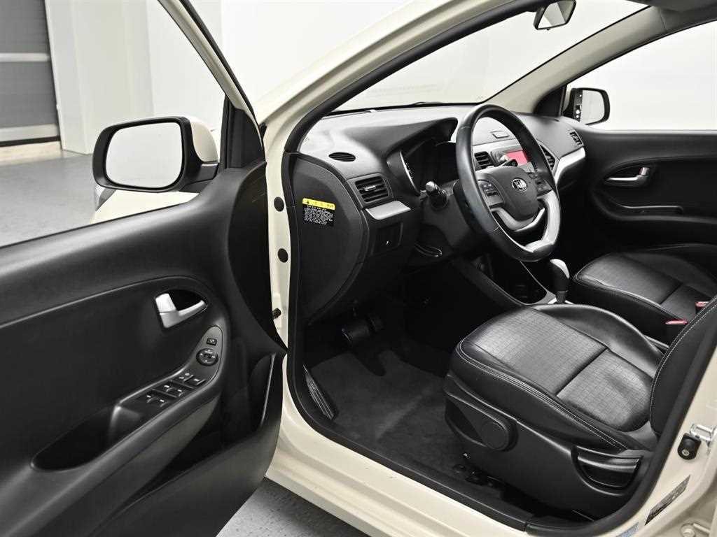 KIA Morning - Vista 11