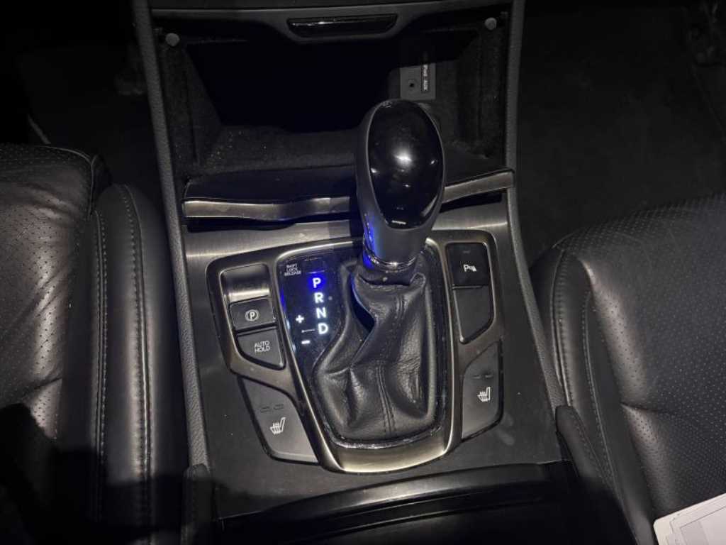 HYUNDAI Grandeur - Vista 8