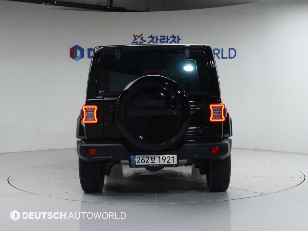 Jeep Wrangler - Vista 4