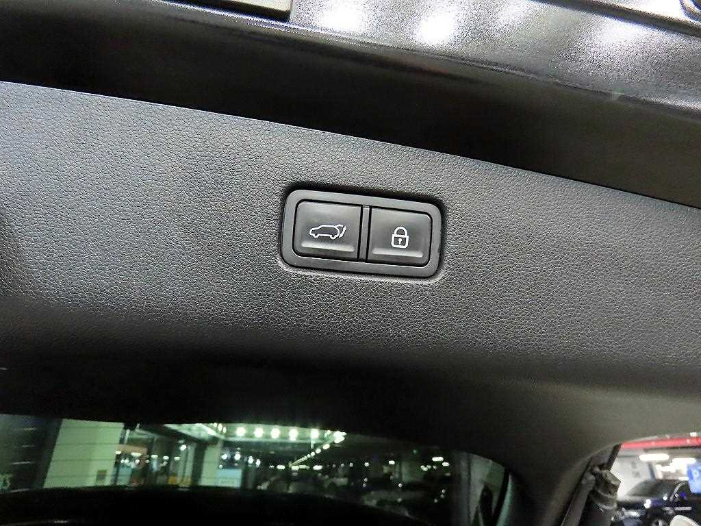 Genesis GV70 2021 Negro - Importación desde Corea - HF Imports Iquique - Foto 16