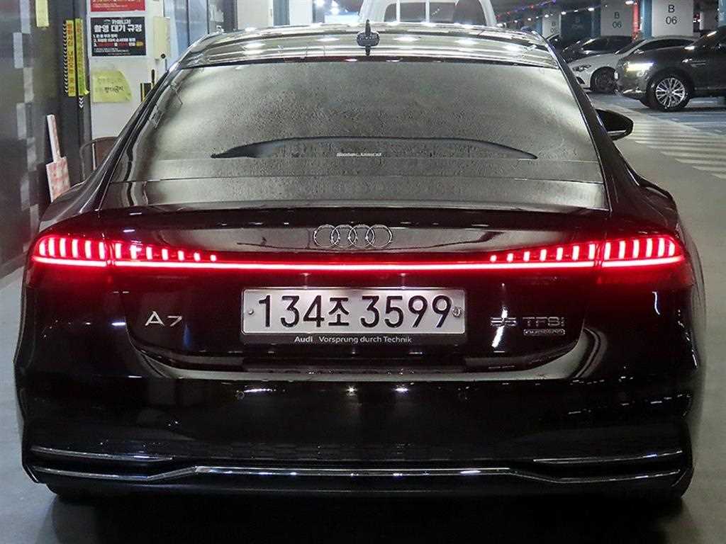 Audi A7 - Vista 5