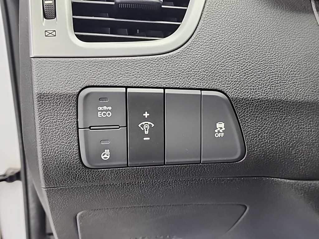 HYUNDAI Avante 2014 Blanco - Importación desde Corea - HF Imports Iquique - Foto 16