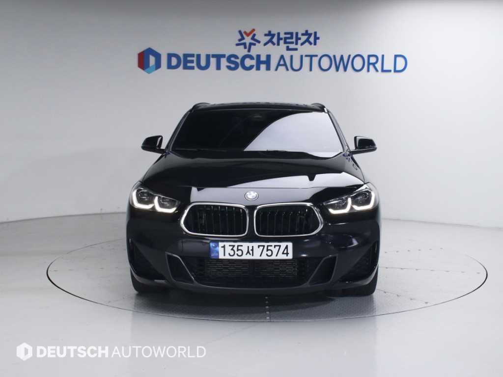BMW X2 - Vista 3