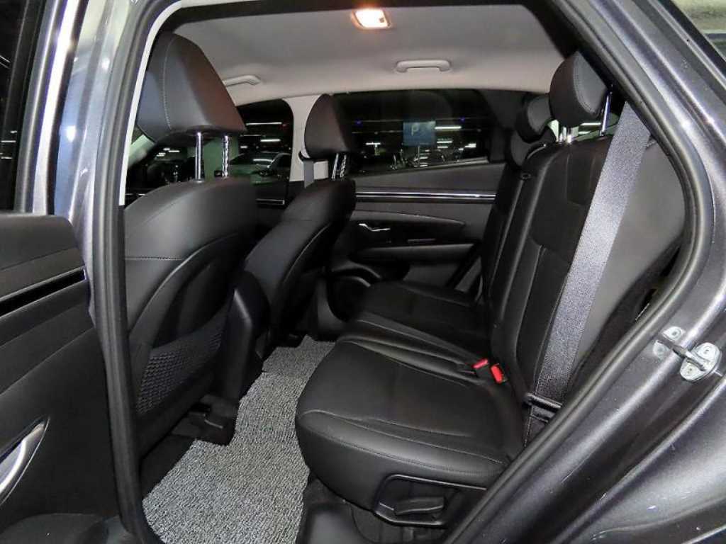 HYUNDAI Tucson - Vista 7