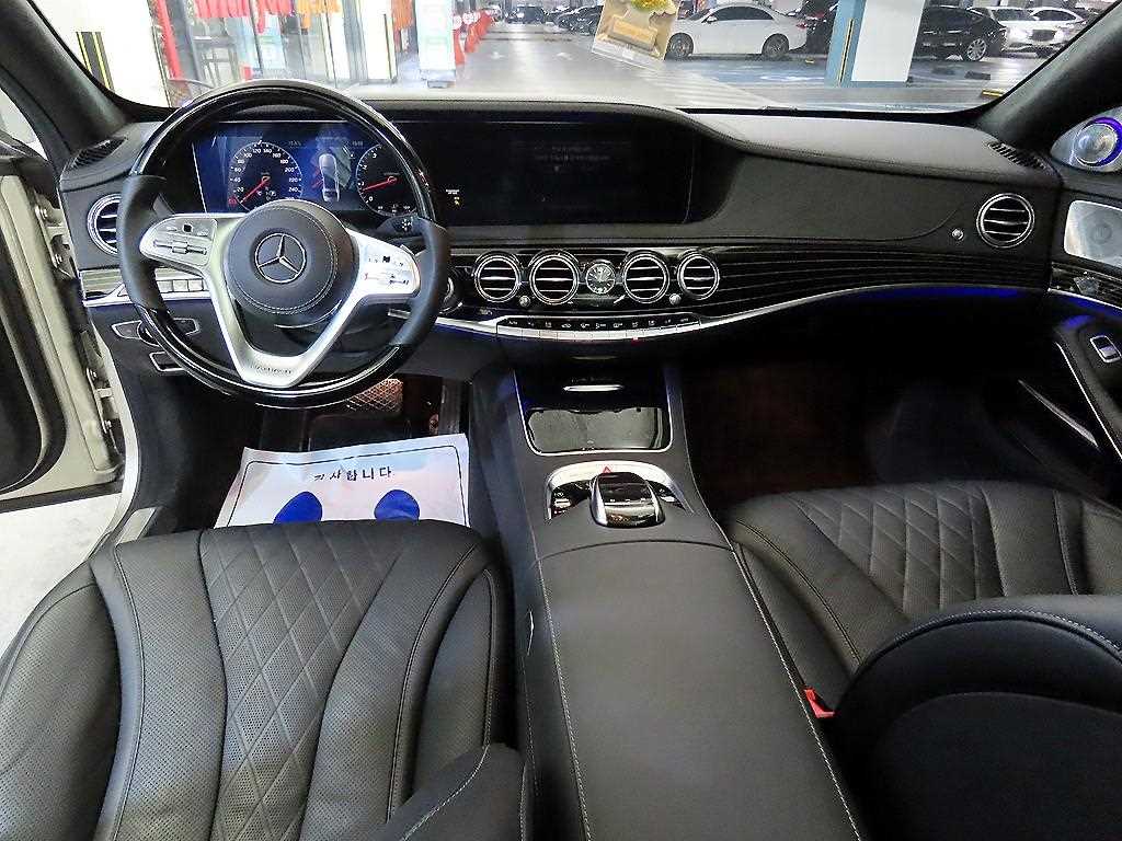 Mercedes Benz S Class - Vista 10