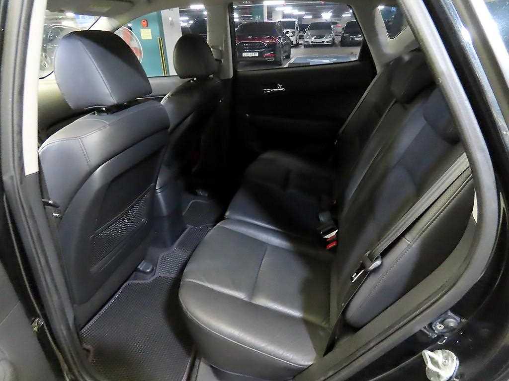 HYUNDAI i30 - Vista 7