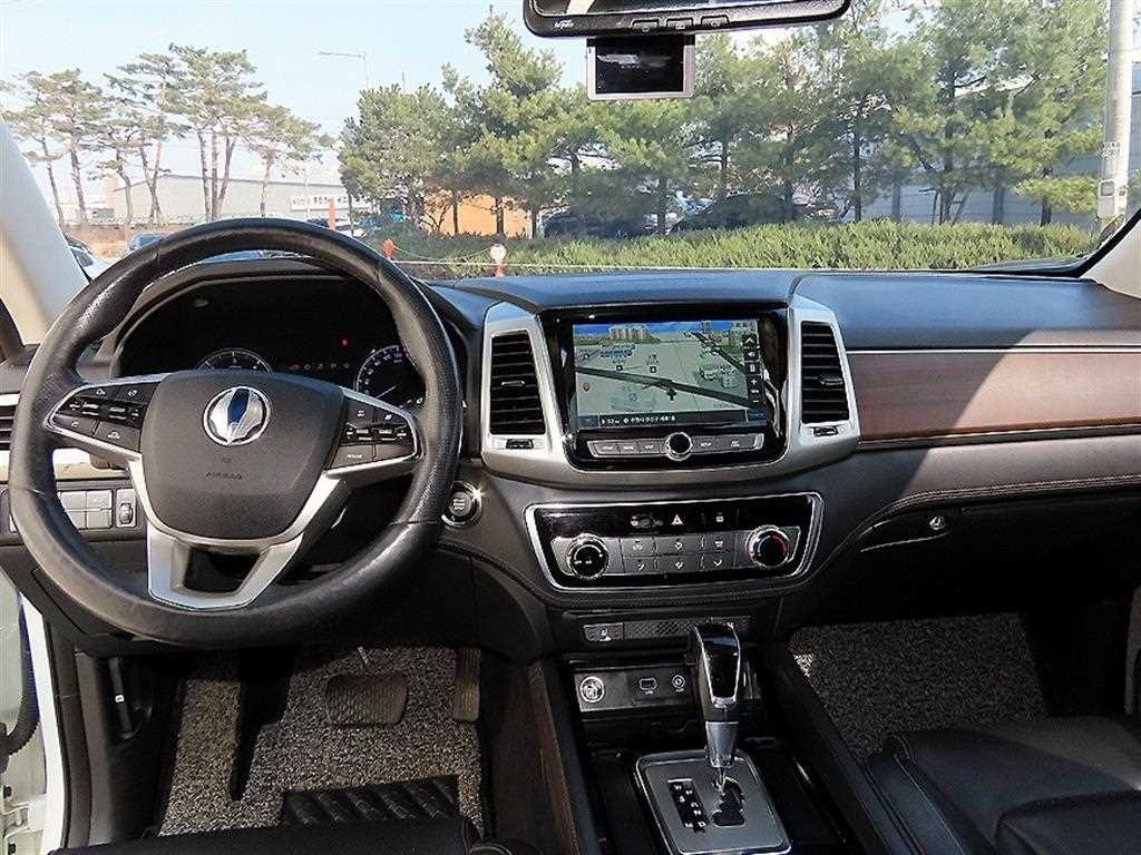 Ssangyong Rexton - Vista 7