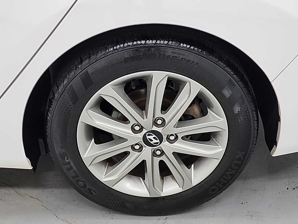 HYUNDAI Avante 2014 Blanco - Importación desde Corea - HF Imports Iquique - Foto 20