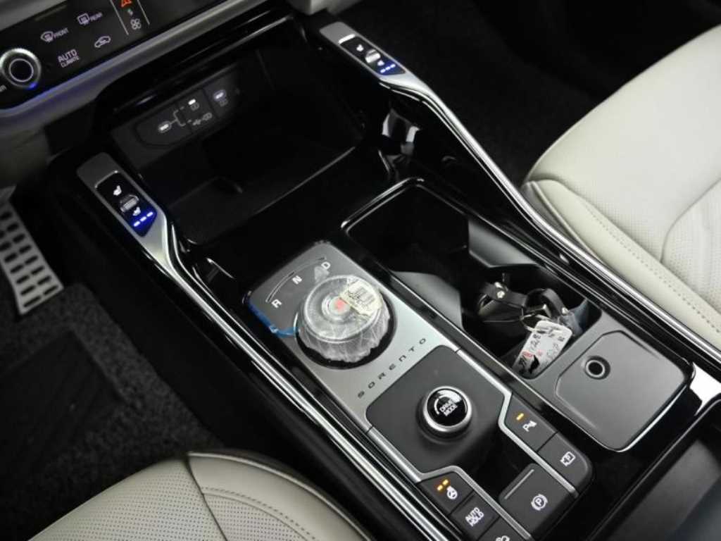 KIA Sorento - Vista 9