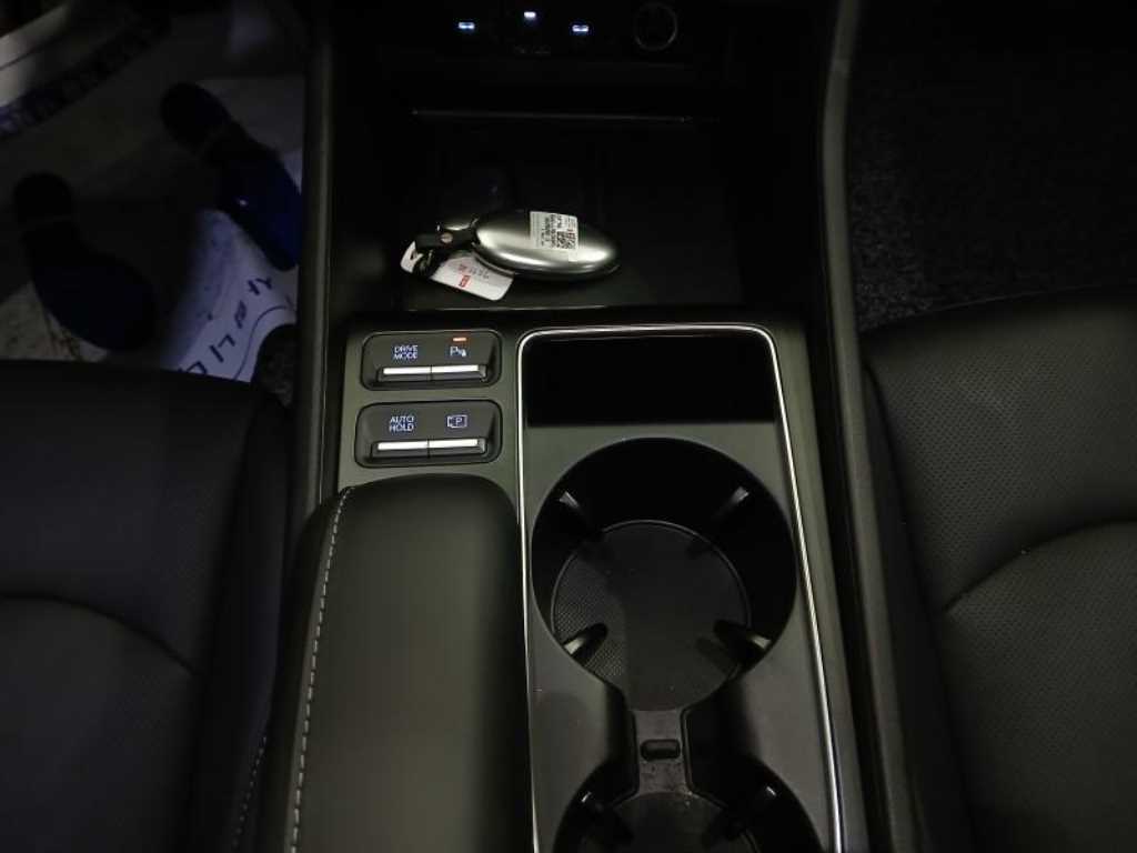 HYUNDAI Sonata - Vista 10